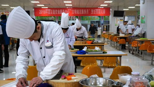 噓,我聽(tīng)見(jiàn)你肚子餓了